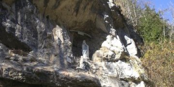 Grotte de notre dame de Lourdes
